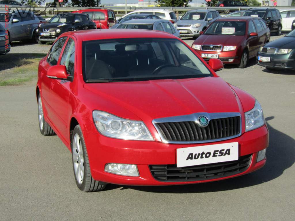 Škoda Octavia 1.6TDi, ČR, Ambition, AC