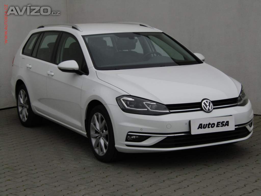 Volkswagen Golf 1.6 TDi, ČR, Comfortline, LED