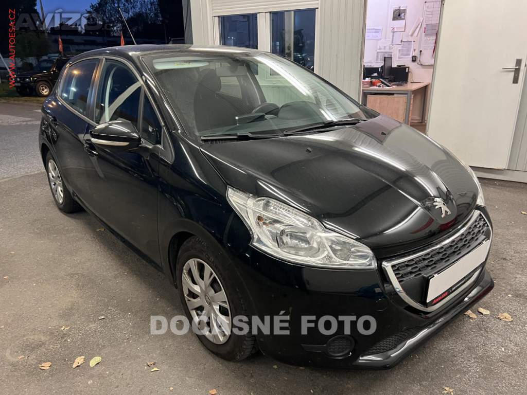 Peugeot 208 1.6HDi, AC, tempo, výhřev sed