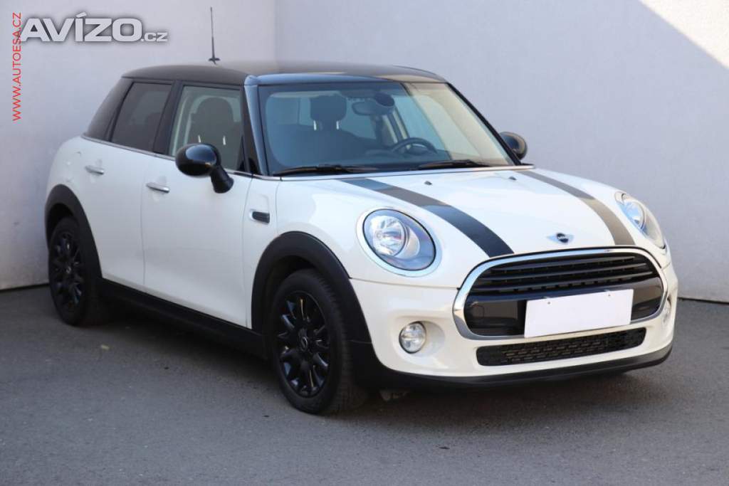 Mini Cooper 1.5 i, AC, park. čidla, +kola