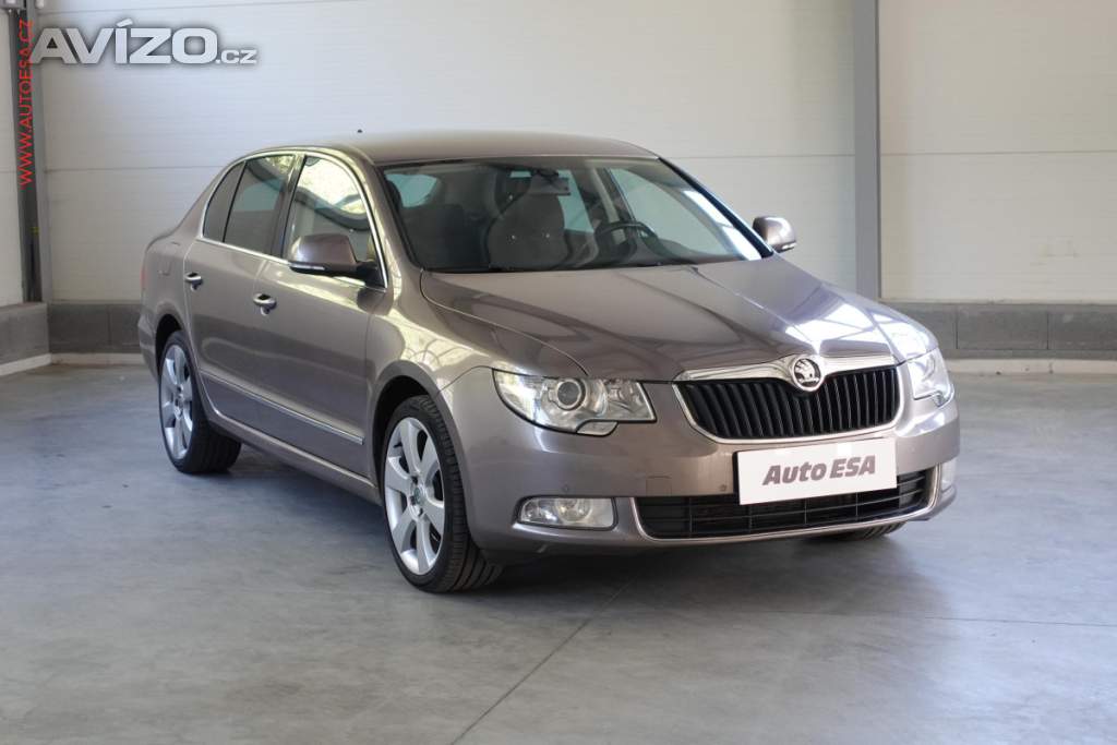 Škoda Superb 2.0 TDi, ČR, AT, park.senzor