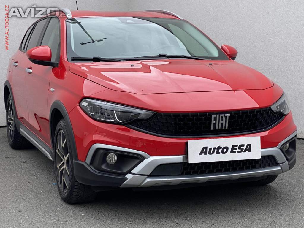 Fiat Tipo 1.0T, Cross, LED