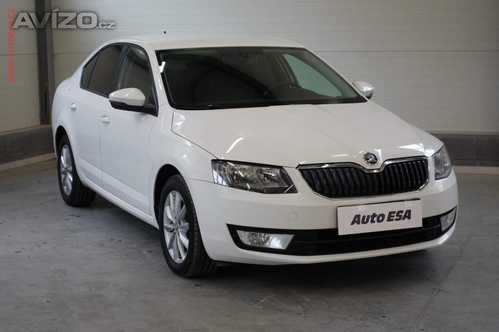 Škoda Octavia 2.0TDi, DSG, park.čidla