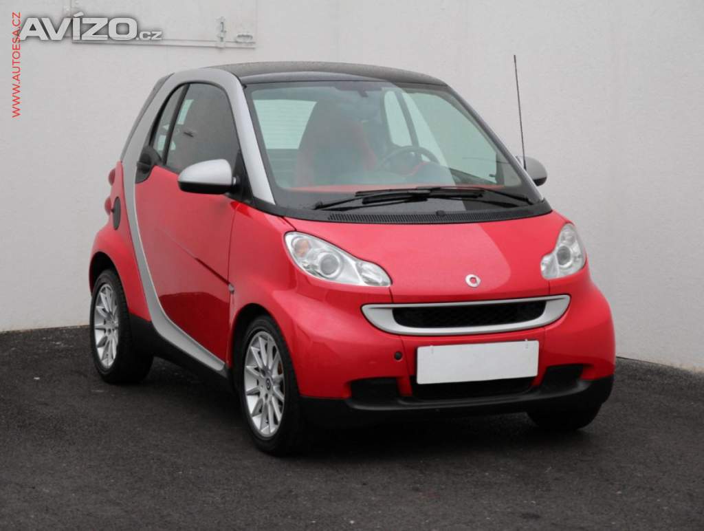 Smart Fortwo 1.0, 2.maj, AT, klima, kůže