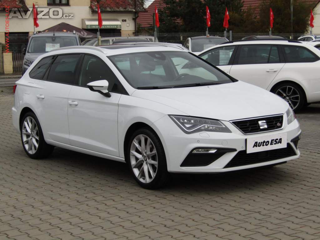 Seat Leon 1.5 TGi, FR, LED, panor