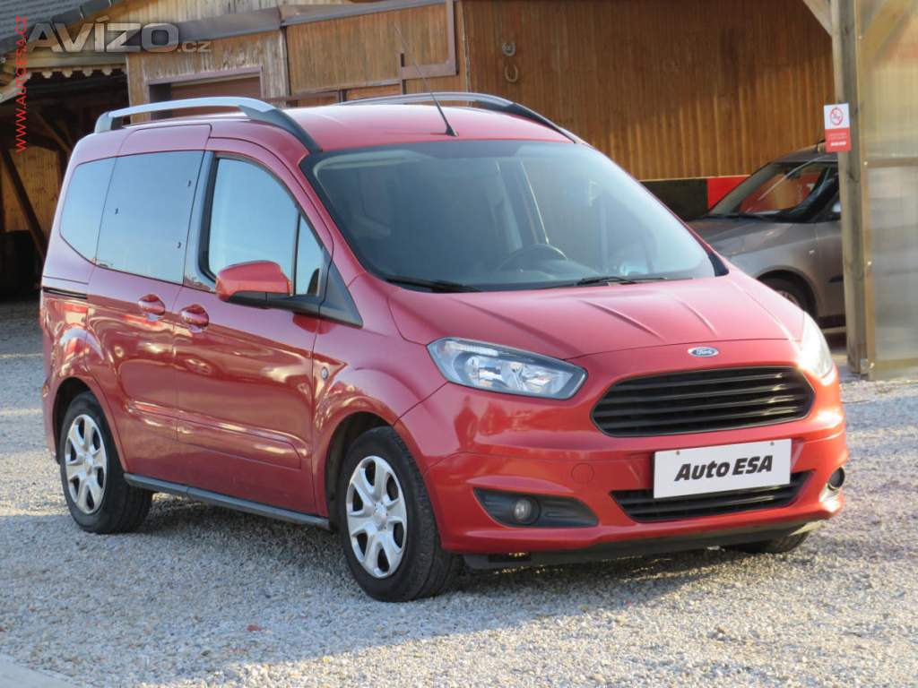 Ford Tourneo Courier 1.0T, ČR, TREND,  +servis