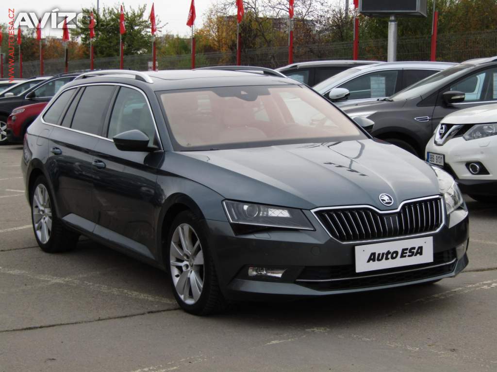 Škoda Superb 2.0TDI, ČR, DSG, výhřev sed.