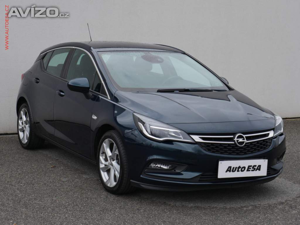 Opel Astra 1.4 T, 1.maj,ČR, Innovation