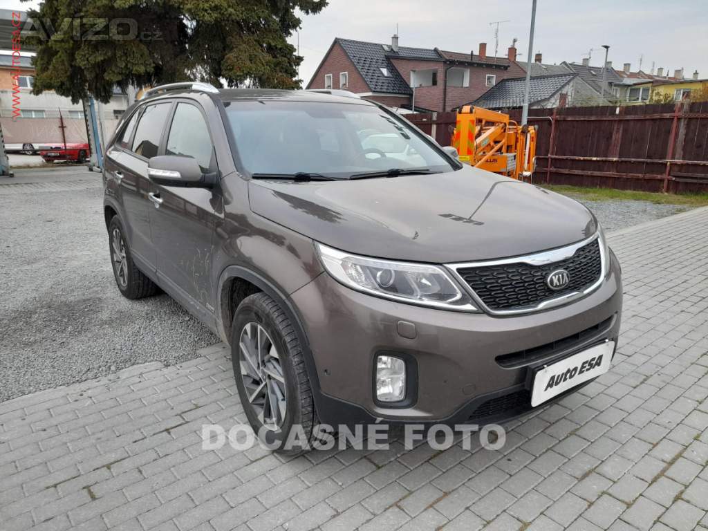 Kia Sorento 2.2CRDi 4x4, ČR, AT, xenon