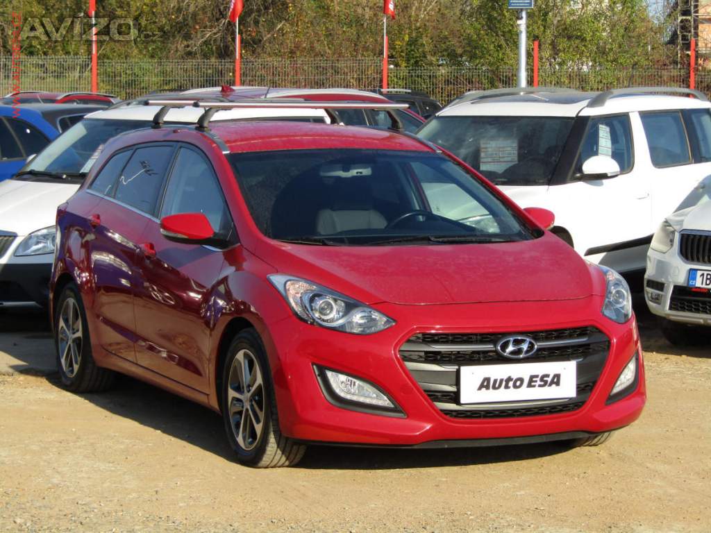 Hyundai i30 1.6 GDi, 1.maj,ČR