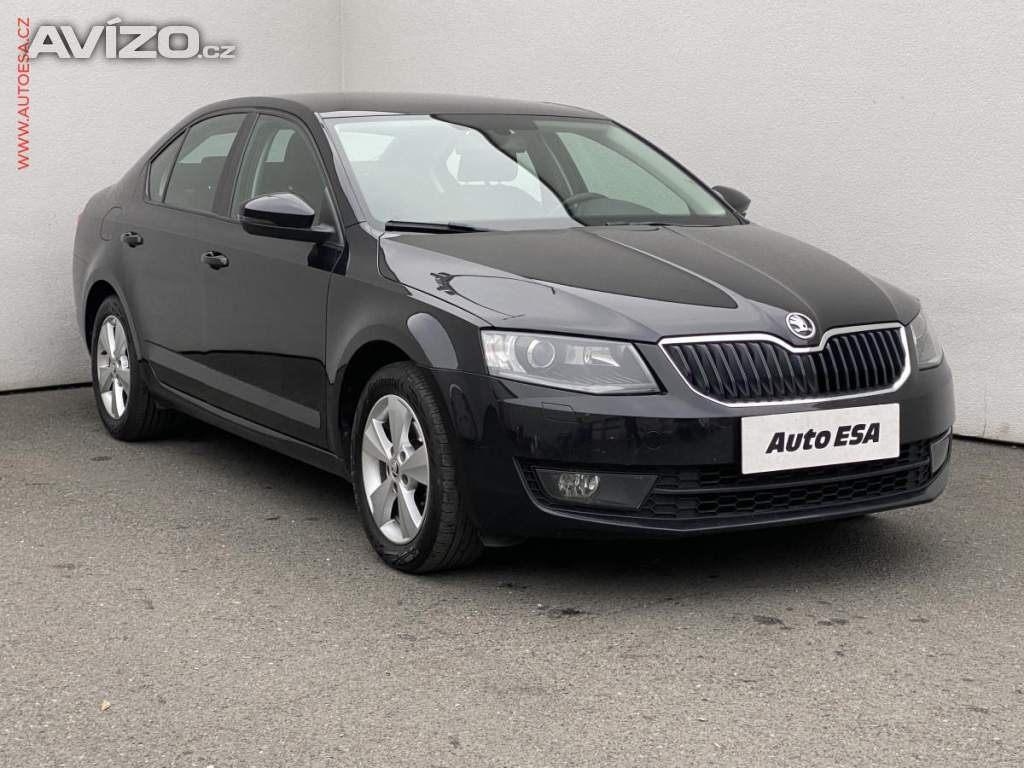 Škoda Octavia 1.6 TDi, ČR, Elegance, bixen