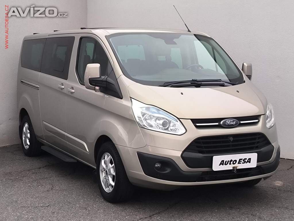 Ford Tourneo Custom 2.2TDCi L2 8míst, ČR, LIMITED