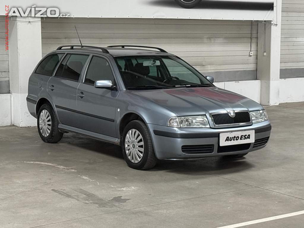 Škoda Octavia 1.6i, AC, tempo park.čidla