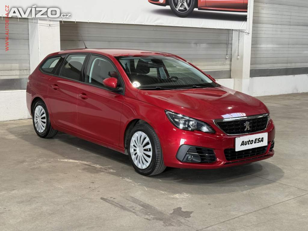 Peugeot 308 1.2i, ČR, +servis. kniha