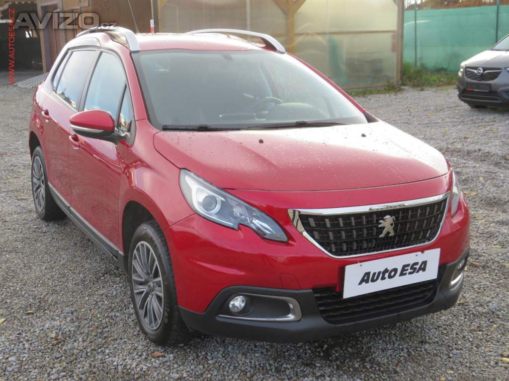 Peugeot 2008 1.2 VTi, 2.maj,ČR, +sada kol