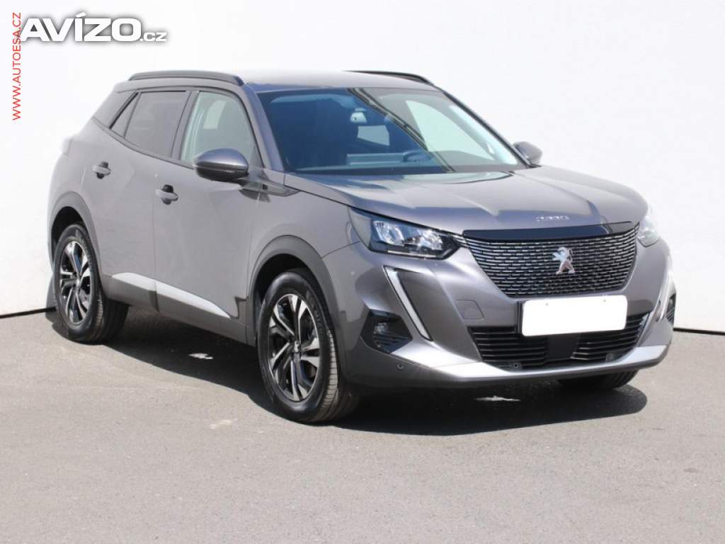 Peugeot 2008 1.2i, GT, STK10/2026