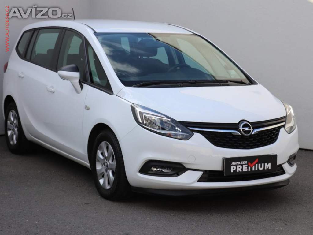 Opel Zafira 1.4T, ČR, +servis. kniha