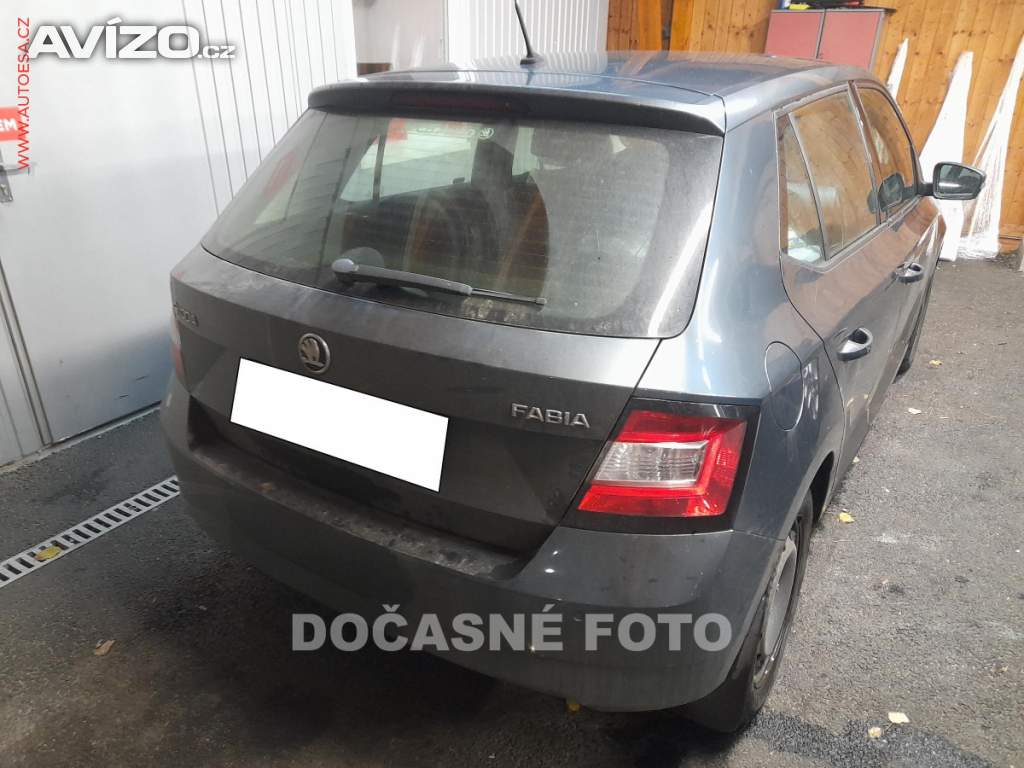 Škoda Fabia 1.0i, ČR, park.senzor