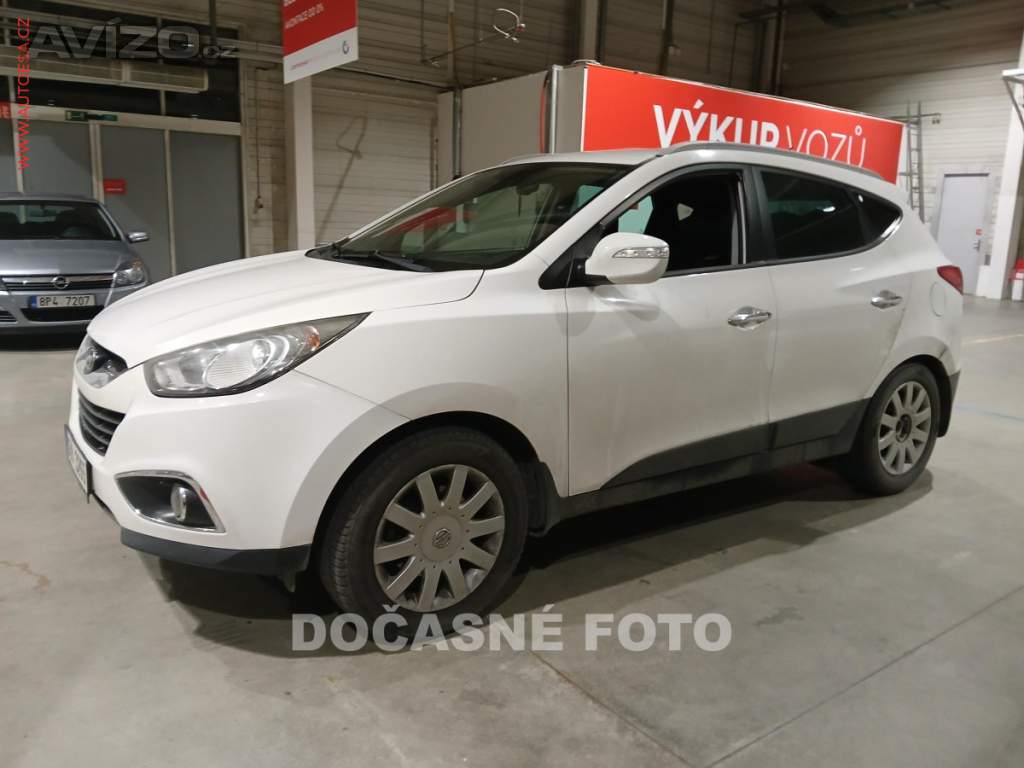 Hyundai ix35 1.7, ČR, park.senzor