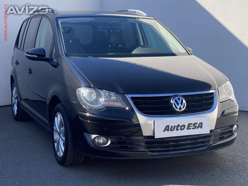 Volkswagen Touran 1.4 TSi, Freestyle, navi,