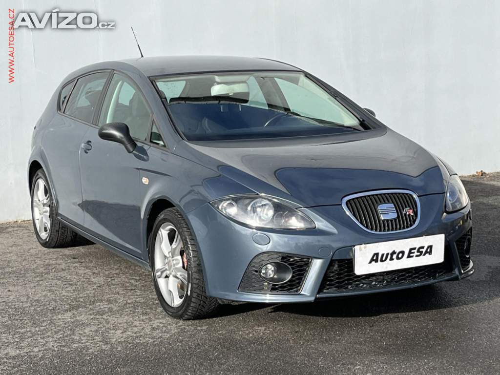 Seat Leon 2.0TFSi, AC, výhřev sed.