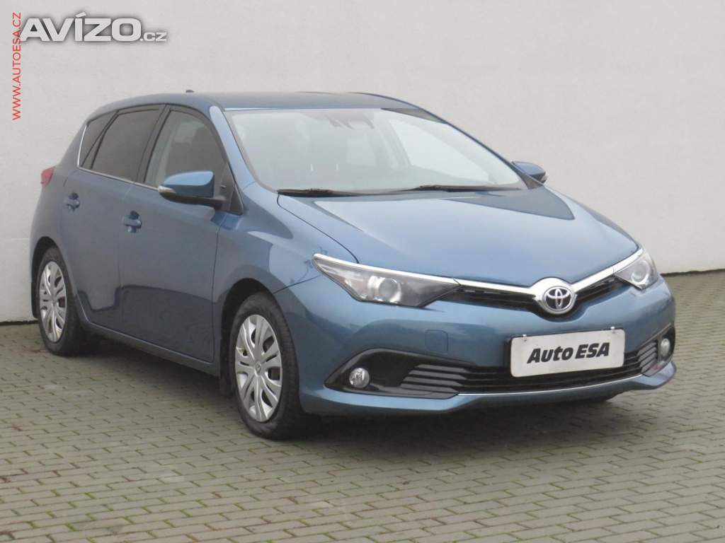 Toyota Auris 1.6 D4-D, AC, TZ, navi