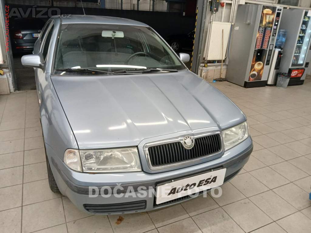 Škoda Octavia 1.6, ČR, Ambiente, +ALU