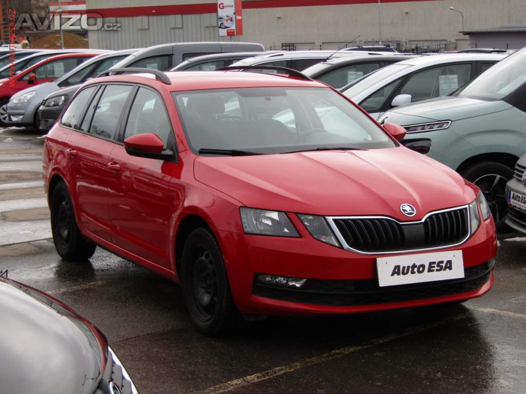 Škoda Octavia 1.6 TDi, 2.maj,ČR, AC, + kola