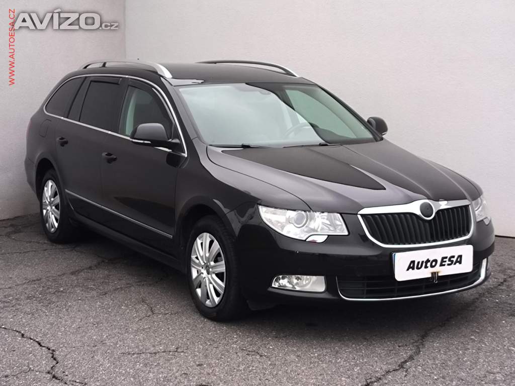 Škoda Superb 2.0 TDI 4x4, AC, výhřev sed.