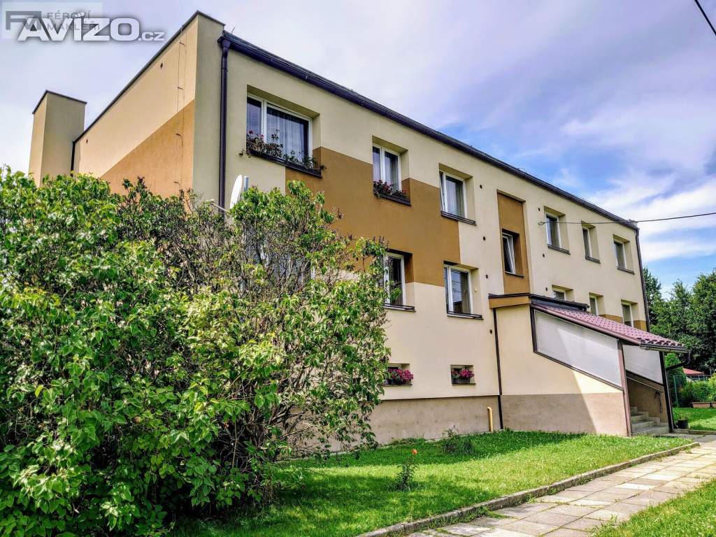 Dlouhodobý pronájem bytu 4+kk s balkónem a garáží ul. Rovenská v obci Zelinkovice u Frýdku Místku