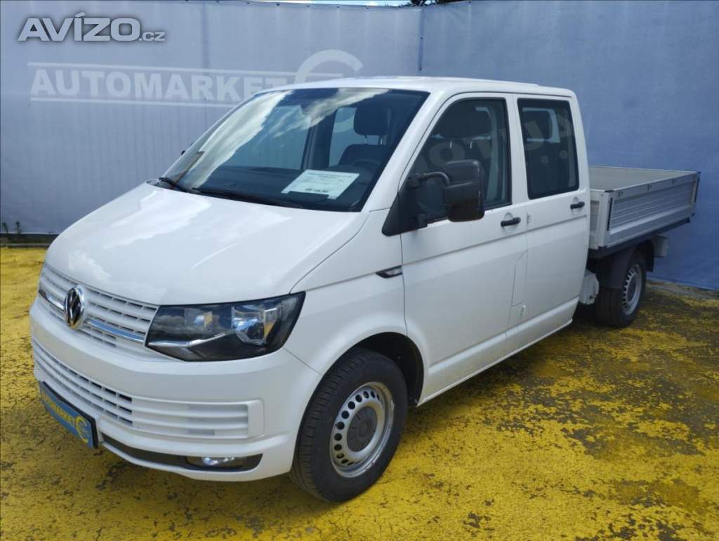 Volkswagen Transporter 2,0 TDi 110KW 5/Míst