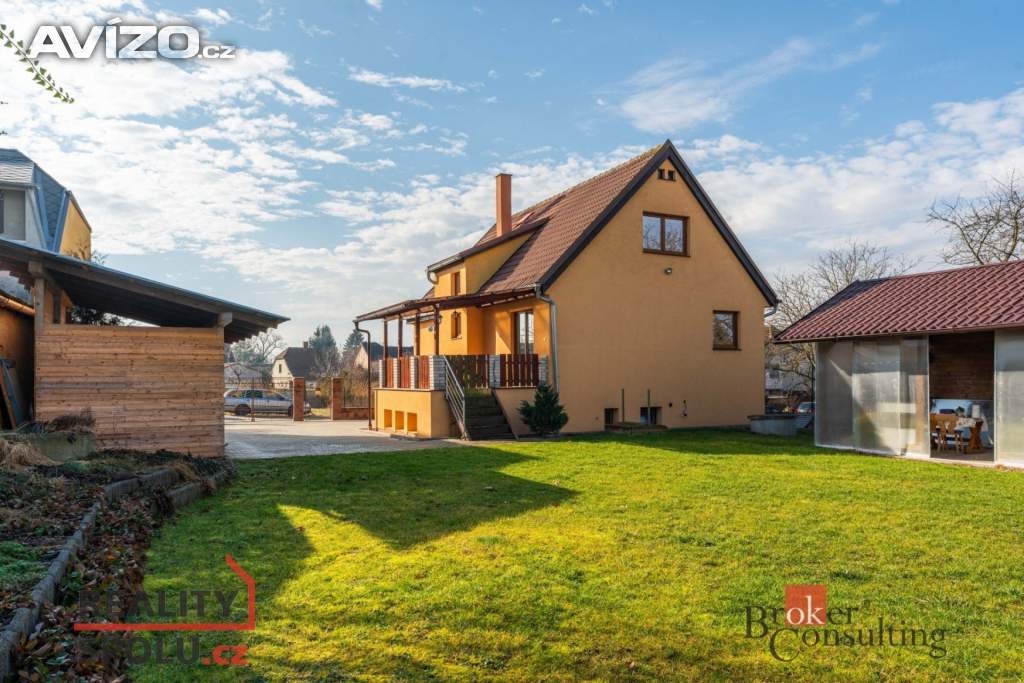 Prodej rodinné domy, 216 m2 - Milovice