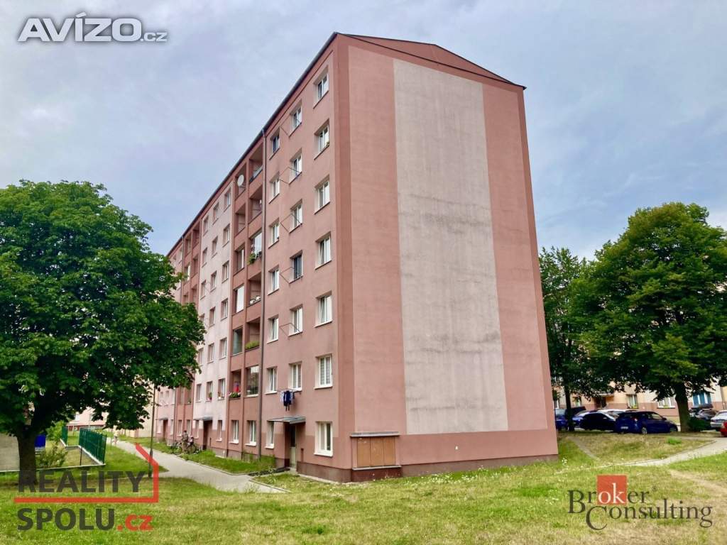 Prodej byty 3+1, 73 m2 - Ostrov