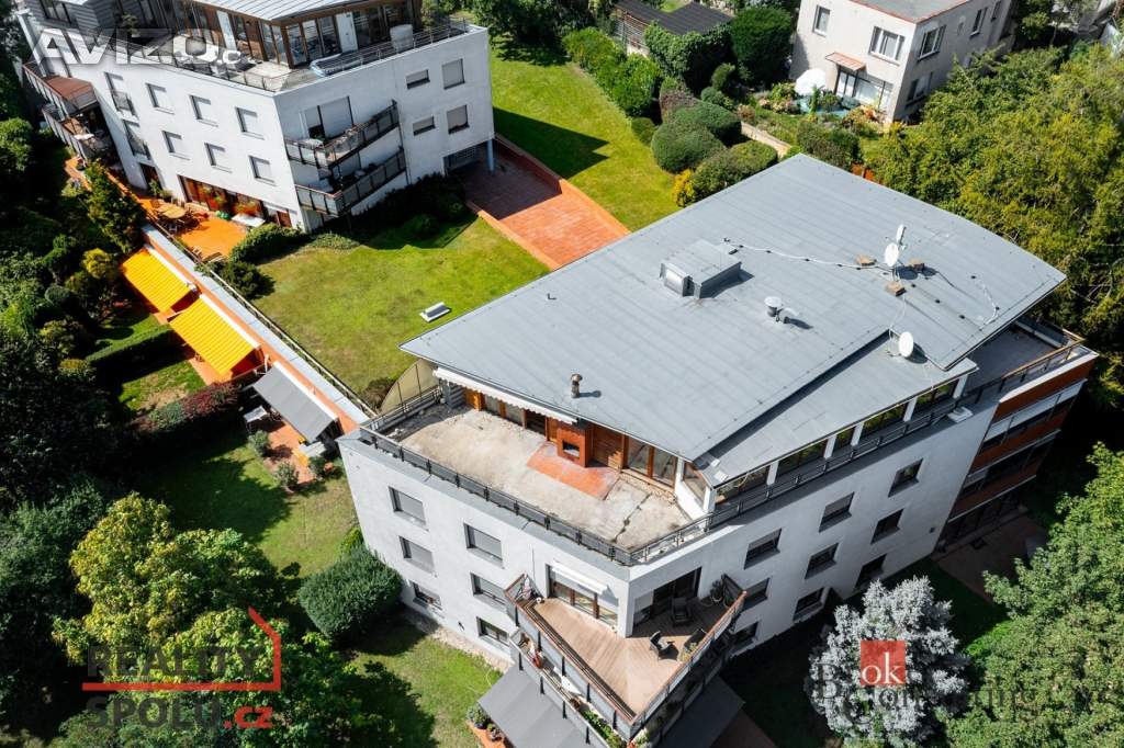 Prodej byty 4+kk, 214 m2 - Praha - Smíchov