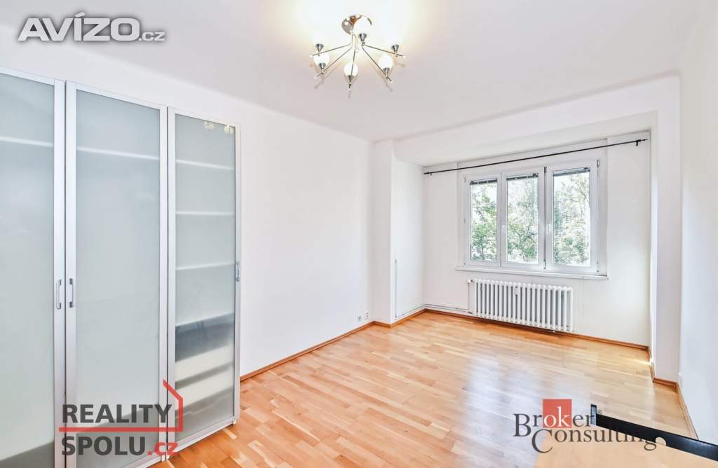 Pronájem byty 1+kk, 27 m2 - Praha - Holešovice