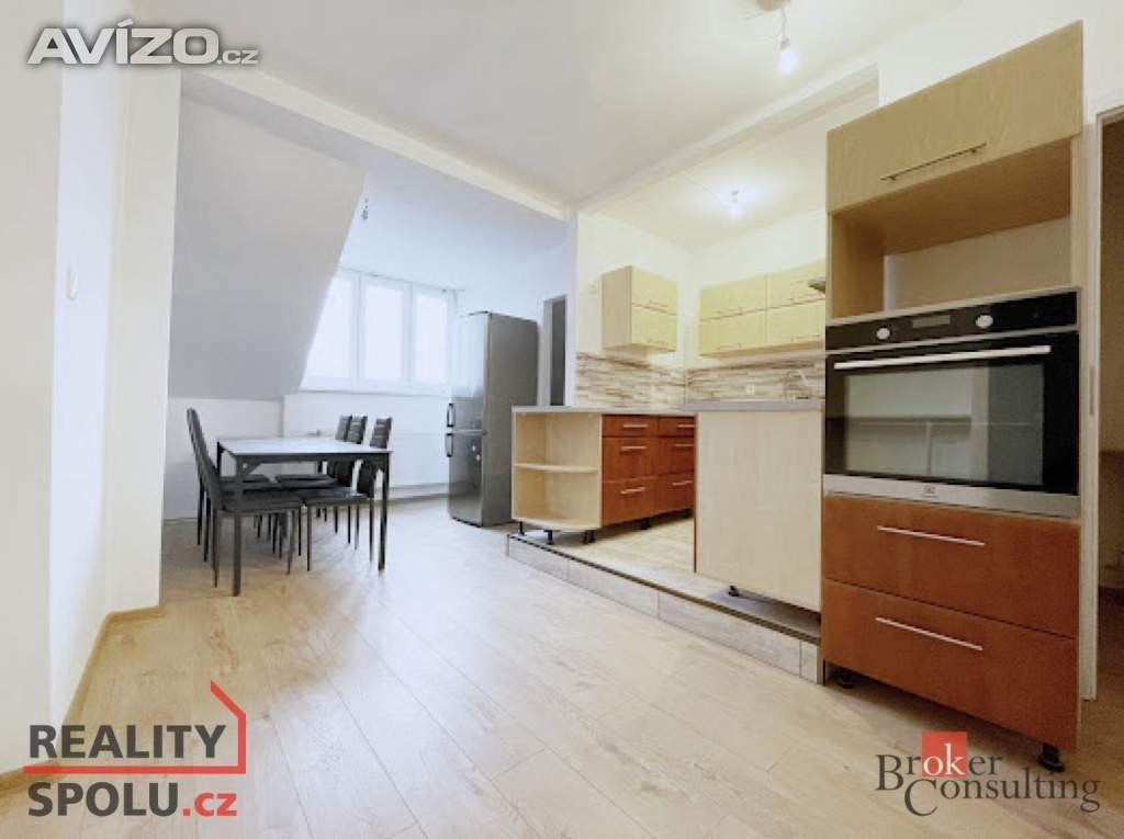 Prodej byty 5+kk, 132 m2 - Karlovy Vary - Rybáře