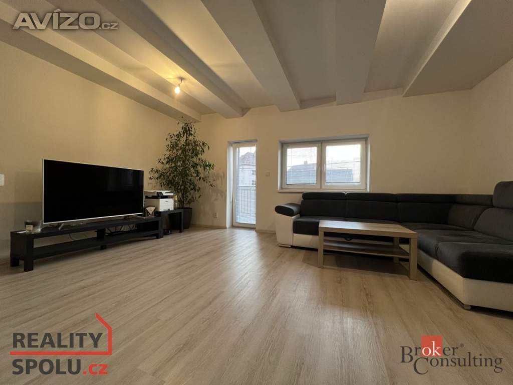 Pronájem byty 1+kk, 34 m2 - Ostrava - Martinov