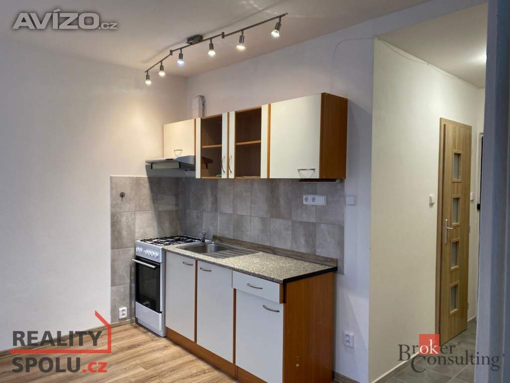 Pronájem byty 2+kk, 35 m2 - Louny