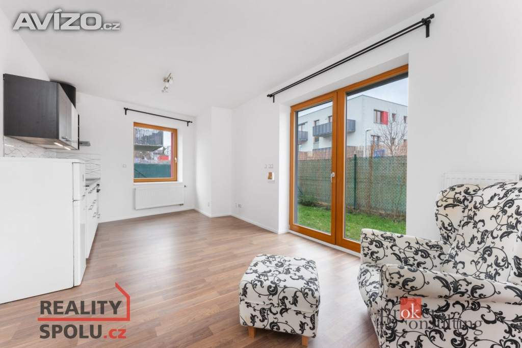 Pronájem byty 1+kk, 30 m2 - Praha - Slivenec