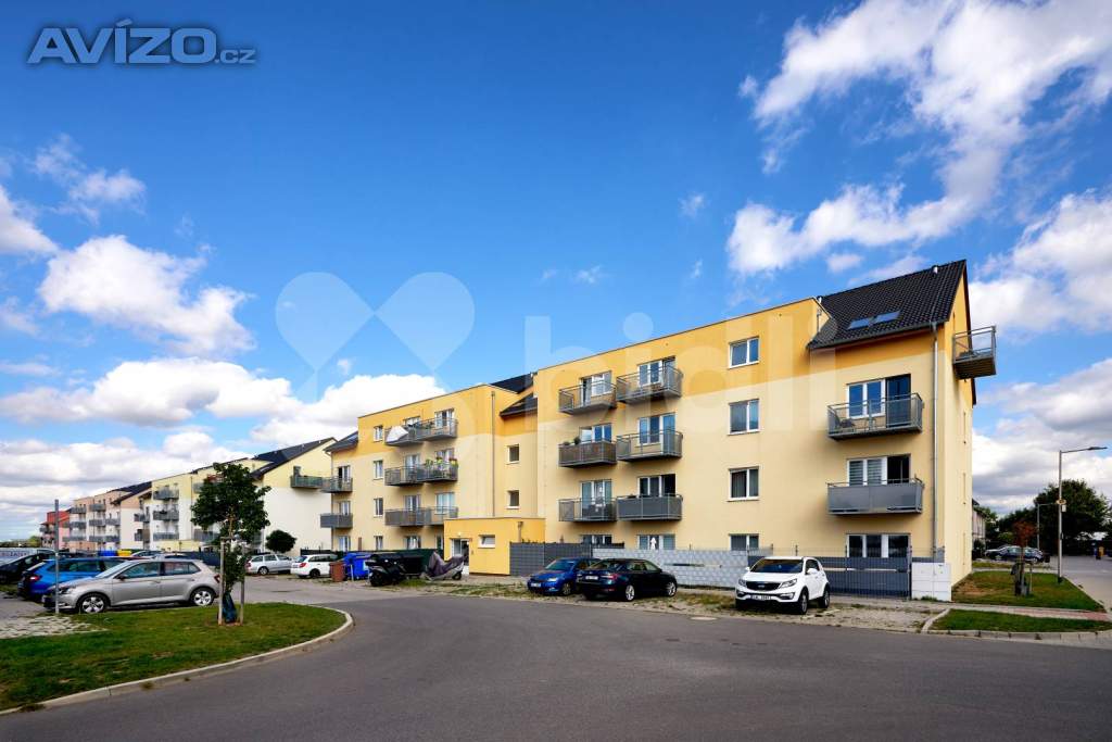 Pronájem bytu 2kk / B, 52 m2 / 4 m2, Chýně