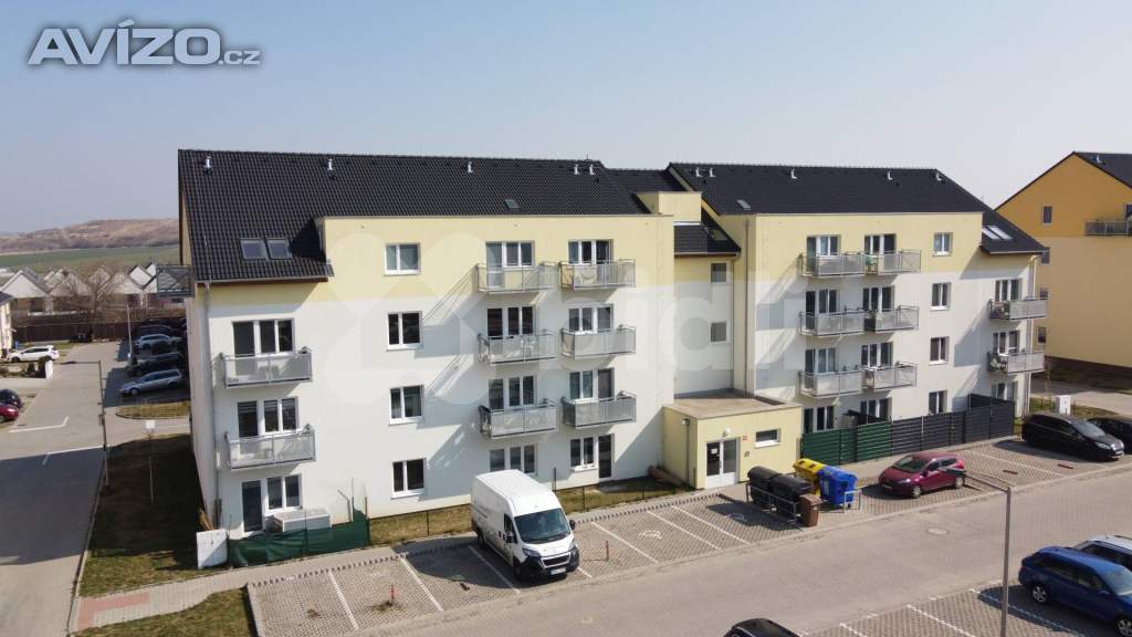 Pronájem bytu 2kk / B, 52 m2 / 4 m2, Chýně