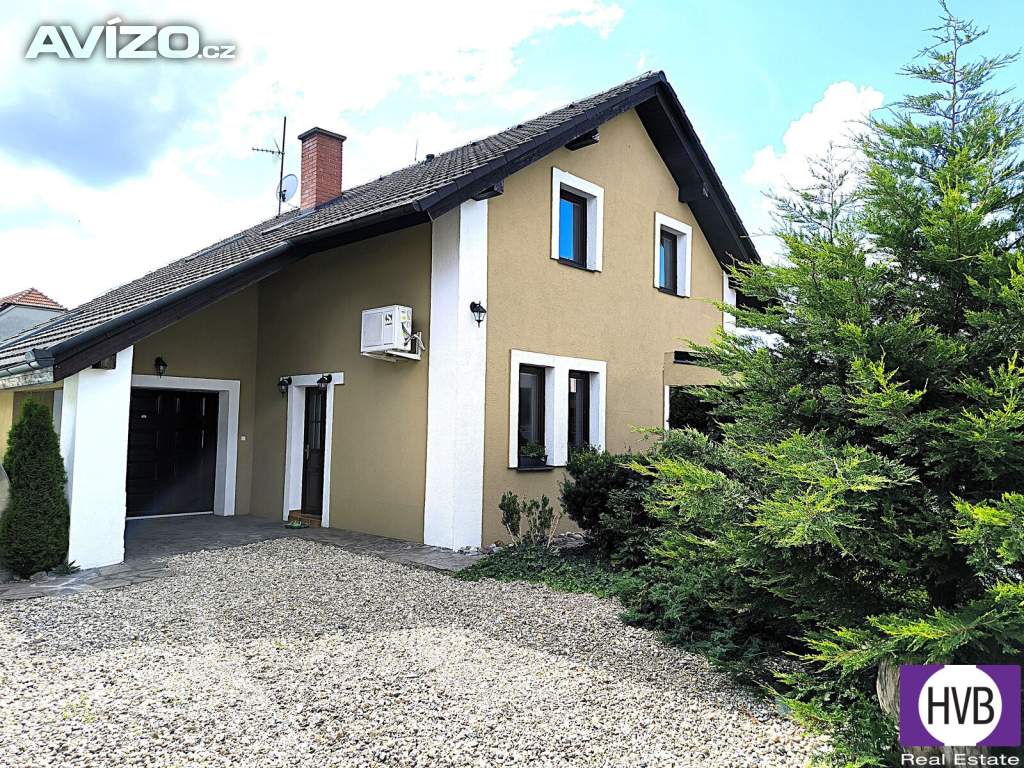 Prodej RD 5+1/G/B 198 m², pozemek 640 m² Sokoleč, okres Nymburk