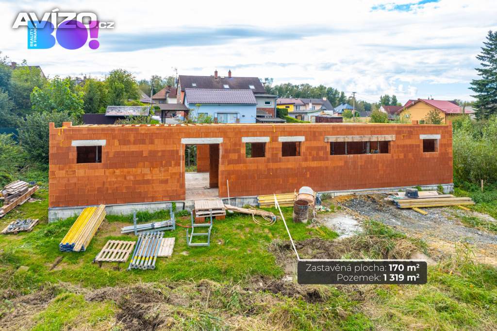 Prodej hrubé stavby rodinného domu 4+1, pozemek 1319 m², ul. Na Závodí, Hlučín