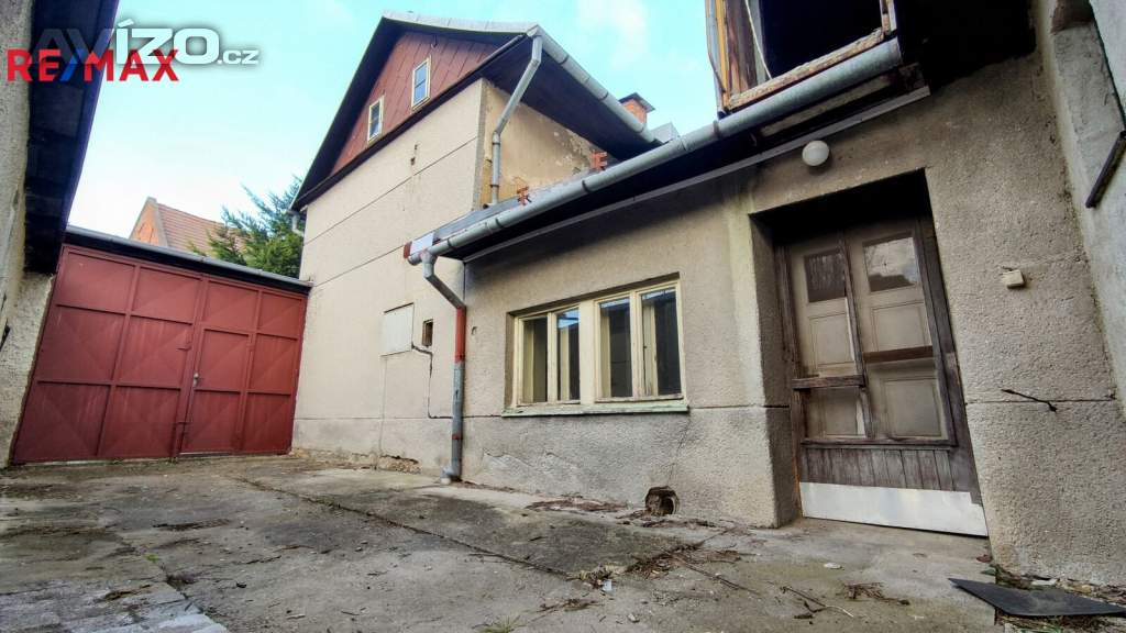 Prodej rodinného domu se zahradou v obci Bystročice - Žerůvky, celková výměra 847 m².