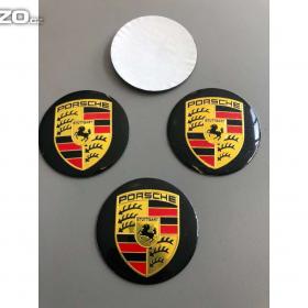 Fotka k inzerátu Středové pokličky /samolepky alu kola PORSCHE 65mm / 15840412