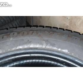 Fotka k inzerátu Good Year 215/65 R16C 109/107T / 17743807