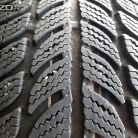 Prodám po 2ks zimních pneu 185/65 R15:  / 18001525