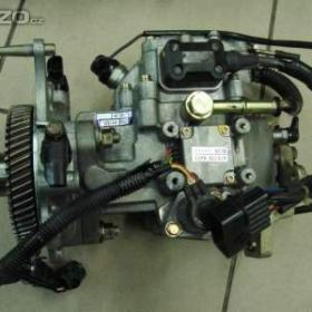 Mitsubishi 3.2 did diesel pumpa / 18698406