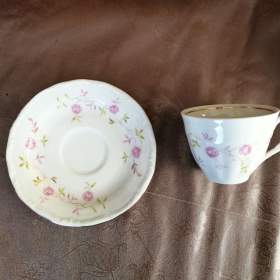 Prodám 12 ks nových porcelánových čajových hrníčků s podšálky / 18750957