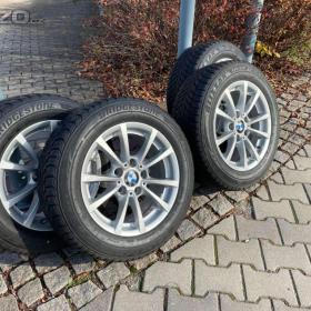 Fotka k inzerátu Prodám ALU BMW včetně zimních pneu zn. BRIDGESTNE BLIZZAK LM- 32 RFT 205/60 R16 92H -  DOT 7G20 / 18759511